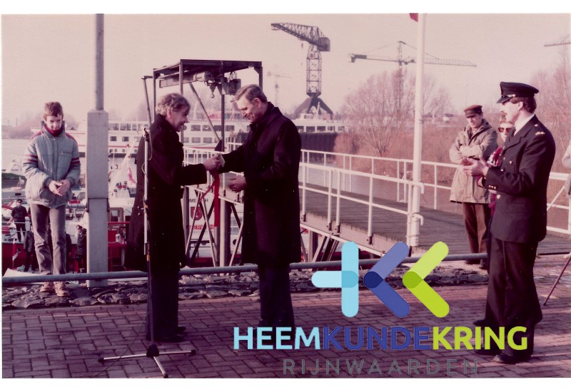 gemeente H&A 27-01-1984 ingebruik name voormalige brandblus boot van Emmerich Coll. HKR (36)